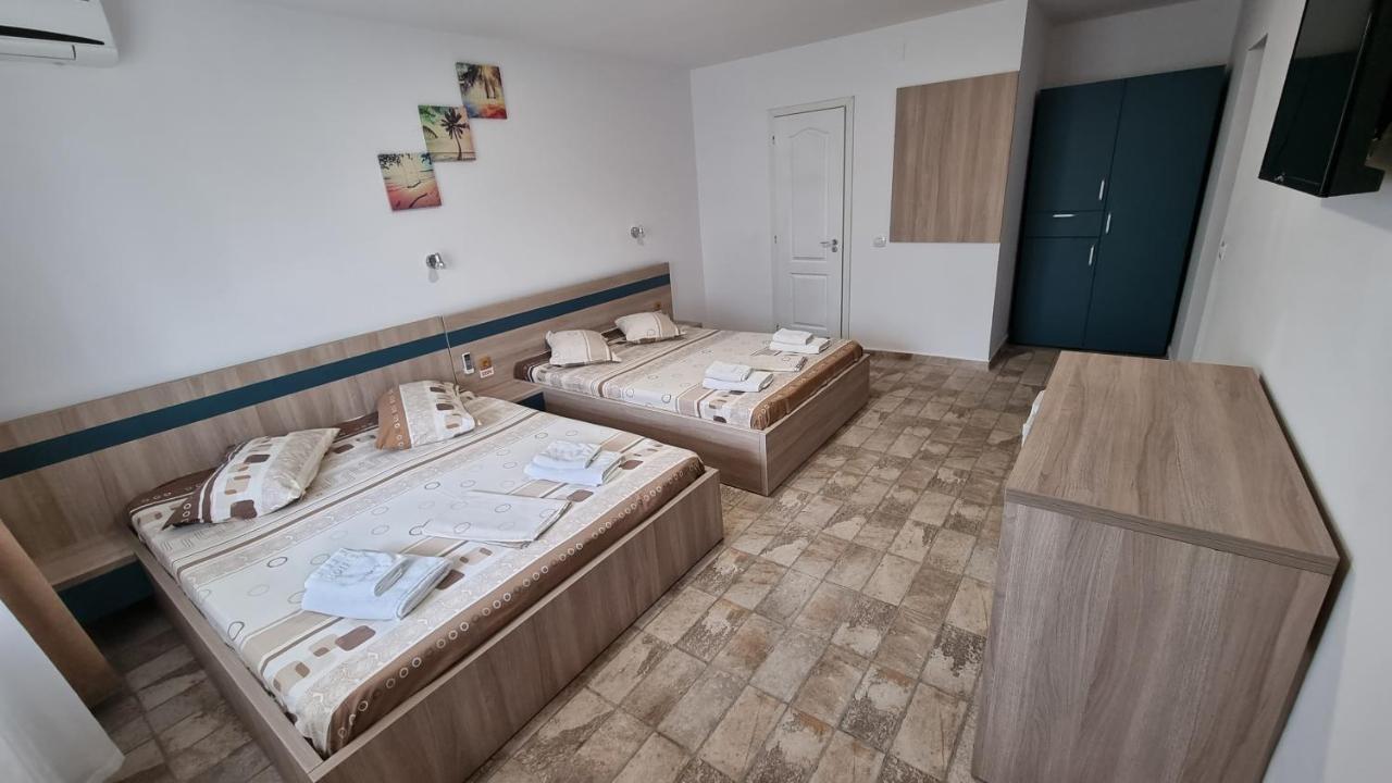 Vila Dumio Hotel Eforie Nord Luaran gambar
