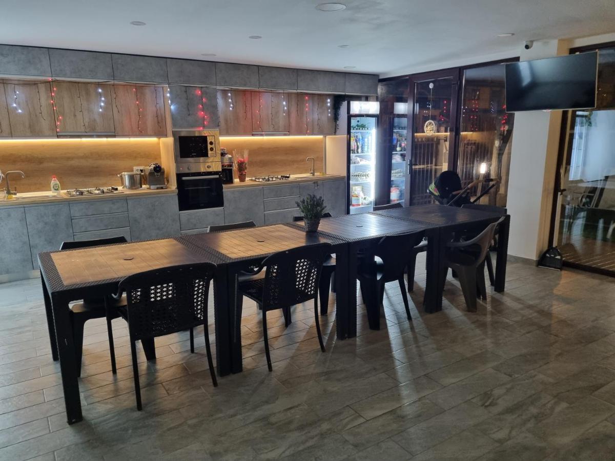 Vila Dumio Hotel Eforie Nord Luaran gambar